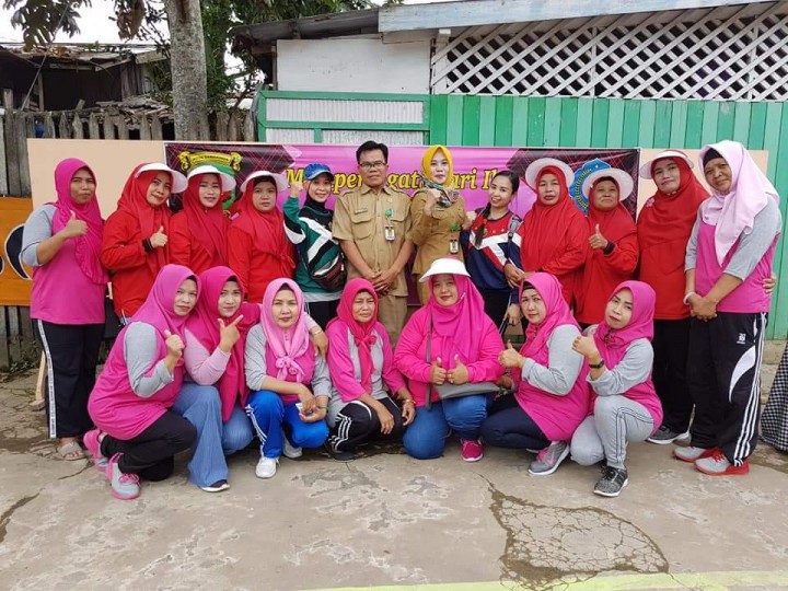 Lomba Senam Maumere Tk.Karang Anyar dalam Rangka Hari Ibu tahun 2018, 18-12-2018