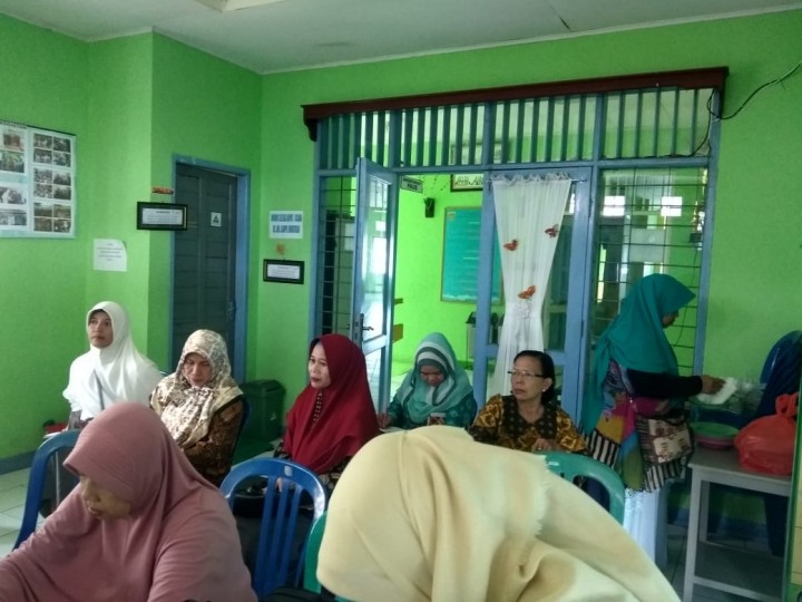 12 Juli 2019 ... Pertemuan rutin TP PKK Kecamatan Sungai Kunjang yang dihadiri oleh kader TP PKK Kel. Karang Anyar
