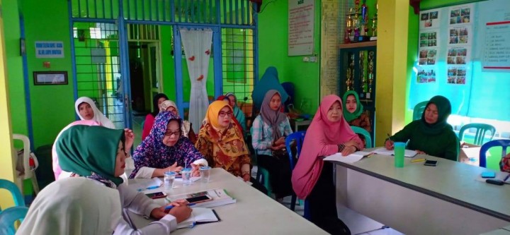 12 Juli 2019 ... Pertemuan rutin TP PKK Kecamatan Sungai Kunjang yang dihadiri oleh kader TP PKK Kel. Karang Anyar