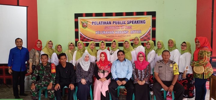 01 Desember 2019  Pelatihan Public Speaking Anggota Tp.PKK Kel. Karang Anyar di Kel. Karang Anyar ( Dana Kelurahan Karang Anyar TA 2019 )