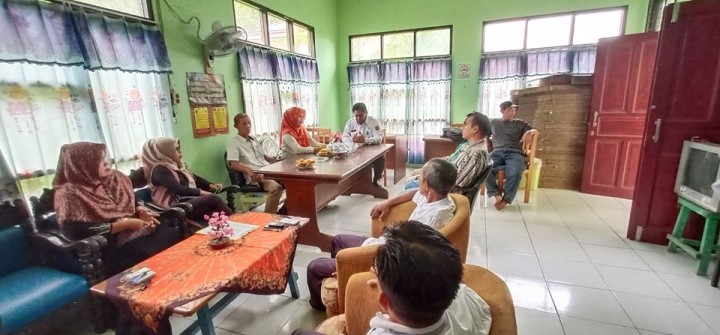 15 Januari 2020, Rapat terkait rencana gotong royong di sepanjang wilayah Jl. Kelapa gading Karang Anyar