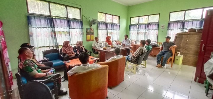 15 Januari 2020, Rapat terkait rencana gotong royong di sepanjang wilayah Jl. Kelapa gading Karang Anyar