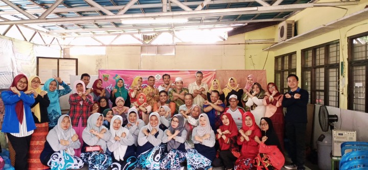Latepost 27 Februari 2020 ... Kegiatan pertemuan rutin PKK yang diisi dengan sosialisasi "GERMAS" Gerakan masyarakat Hidup Sehat" dari UPT BLUD Puskesmas Wonorejo