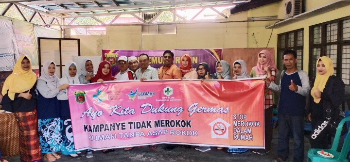 Latepost 27 Februari 2020 ... Kegiatan pertemuan rutin PKK yang diisi dengan sosialisasi "GERMAS" Gerakan masyarakat Hidup Sehat" dari UPT BLUD Puskesmas Wonorejo