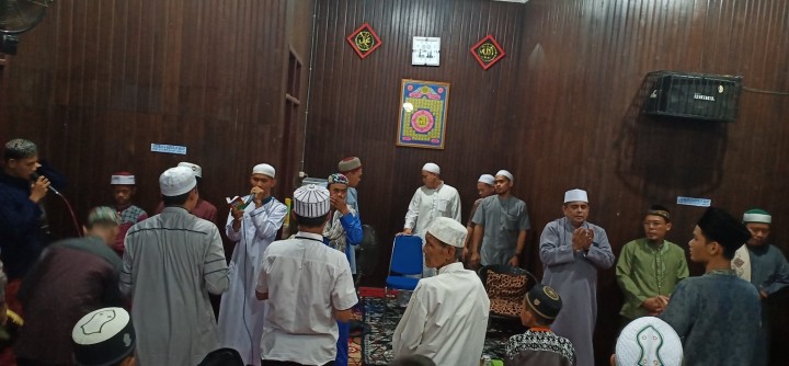 06 Maret 2020 ... Kunjungan Lurah Karang Anyar pada acara Isra Miraj di langgar Al Hoesni Jl. Kelapa Gading RT 15 Kel. Karang Anyar