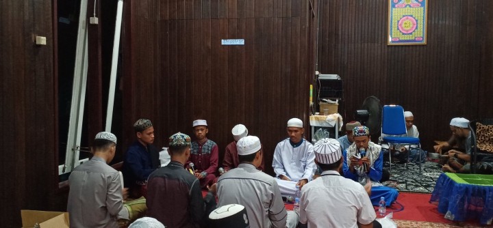 06 Maret 2020 ... Kunjungan Lurah Karang Anyar pada acara Isra Miraj di langgar Al Hoesni Jl. Kelapa Gading RT 15 Kel. Karang Anyar
