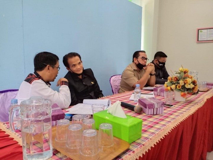 10 Juni 2020 .... Silaturahmi & Rakor bersama antara perangkat Kecamatan dan kelurahan bersama anggota DPRD Kota Samarinda periode 2019-2024 yang terpilih dari Daerah Pemilihan Kec. Sungai Kunjang