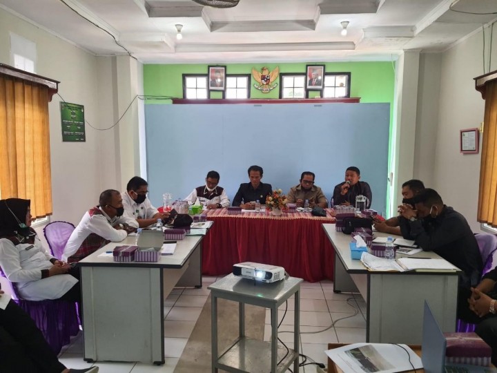 10 Juni 2020 .... Silaturahmi & Rakor bersama antara perangkat Kecamatan dan kelurahan bersama anggota DPRD Kota Samarinda periode 2019-2024 yang terpilih dari Daerah Pemilihan Kec. Sungai Kunjang