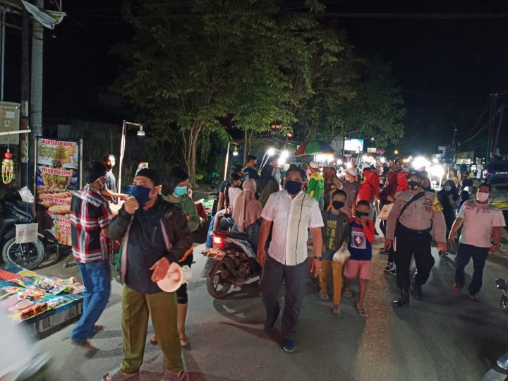 23 September 2020, Pembagian Masker gratis di Pasar Malam Banggeris