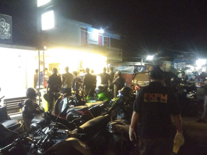 Giat Sabtu, 31 Juli 2021 bersama Satgas Covid-19 Sungai Kunjang melakukan penertiban PPKM di wilayah Sungai Kunjang