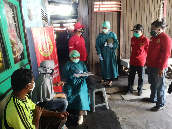 Pemberian Vaksinasi Tahap Kedua Oleh BIN Kaltim di Wilayah Karang Anyar, Minggu 15 Agustus 2021.