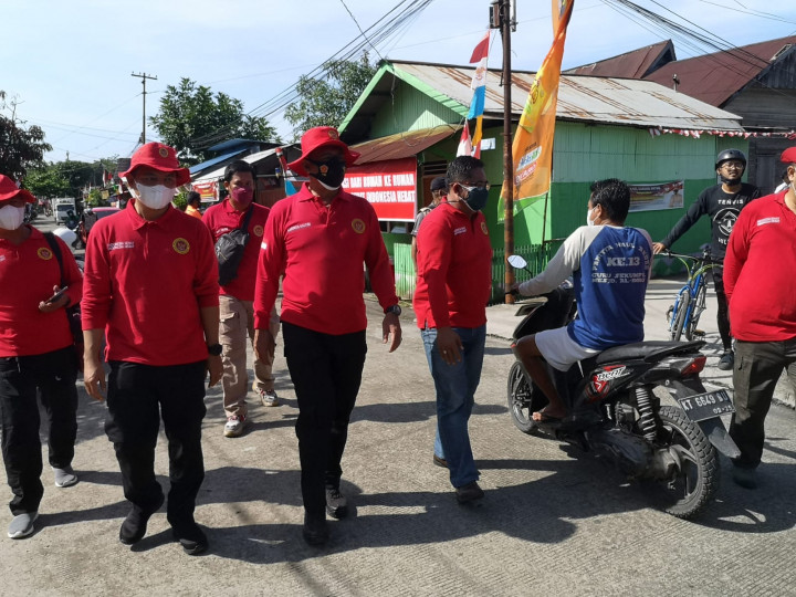 Pemberian Vaksinasi Tahap Kedua Oleh BIN Kaltim di Wilayah Karang Anyar, Minggu 15 Agustus 2021.
