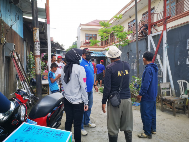 Minggu, 05 September 2021 Menghadiri Giat Kerja Bakti di wilayah Kelapa Gading RT.14,15,37,38