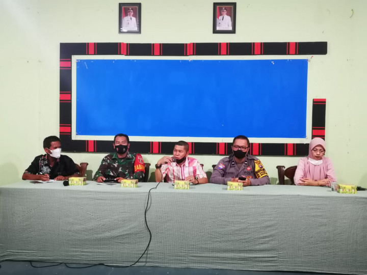 Selasa, 02 Movember 2021 : Rapat & Koordinasi bersama Ketua RT, PKK dan FKPM Karang Anyar