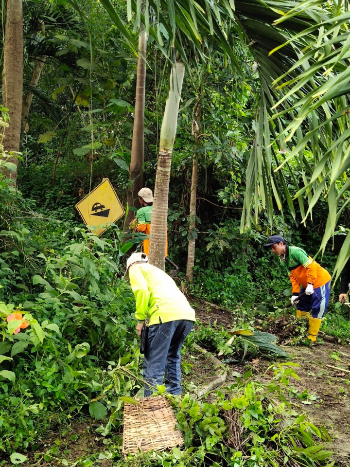 Minggu, 26 Desember 2021, Kerja Bakti di Taman Lalu Lintas Letj. MT. Haryono