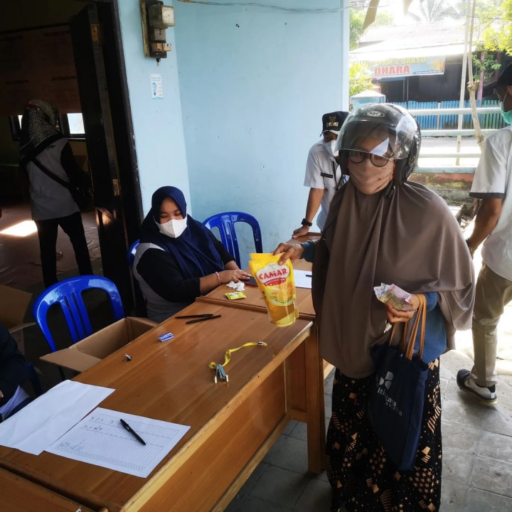 Rabu, 26 Januari 2022 Pelaksanaan Operasi Pasar Minyak Goreng Murah