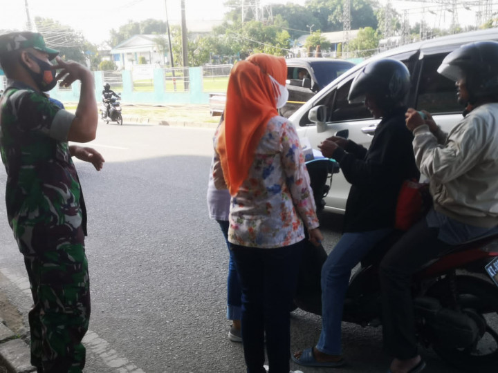 Jumat, 04 Februari 2022, Operasi Yustisi Masker di Jalan Tengkawang