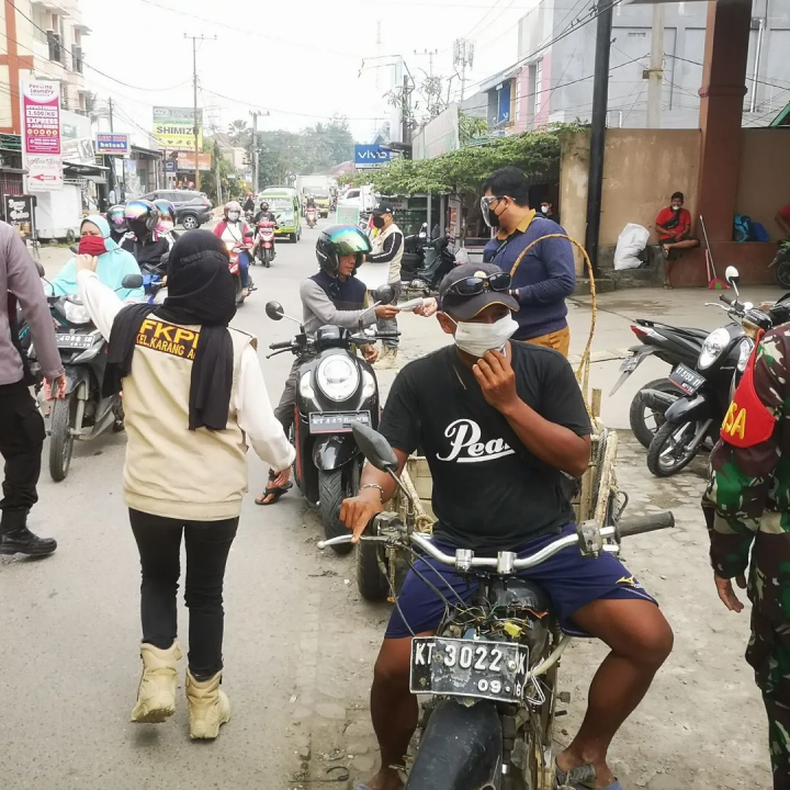 14 Februari 2022, kegiatan Operasi Yustisi Masker di Jalan Ulin