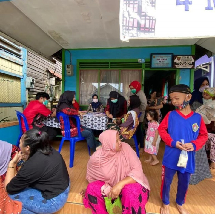 18 Maret 2022, monitoring oleh Kasie Kesra bersama staf pada Posyandu Gading Putih di Jl. Meranti RT.023