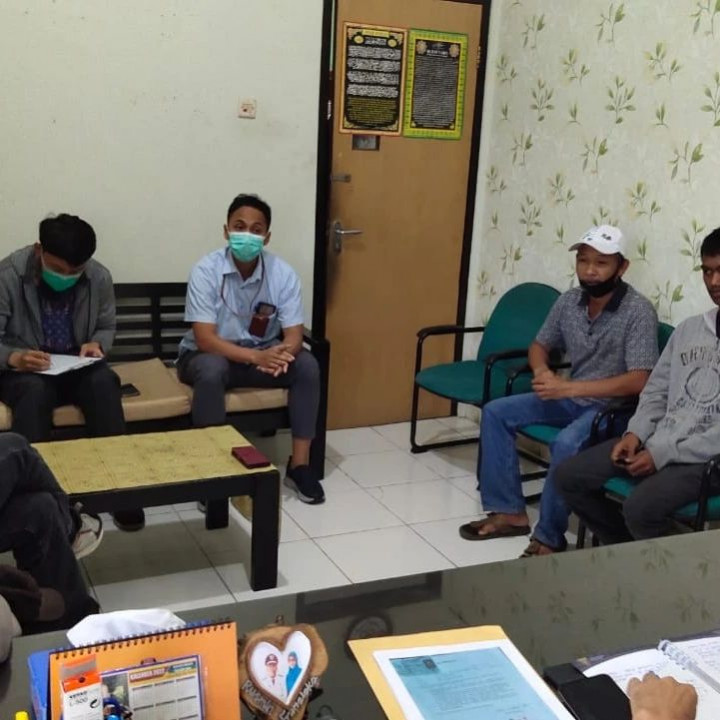 14 April 2022, Lurah menjadi fasilitator untuk koordinasi rapat antara Pihak PLN dan Warga RT.035