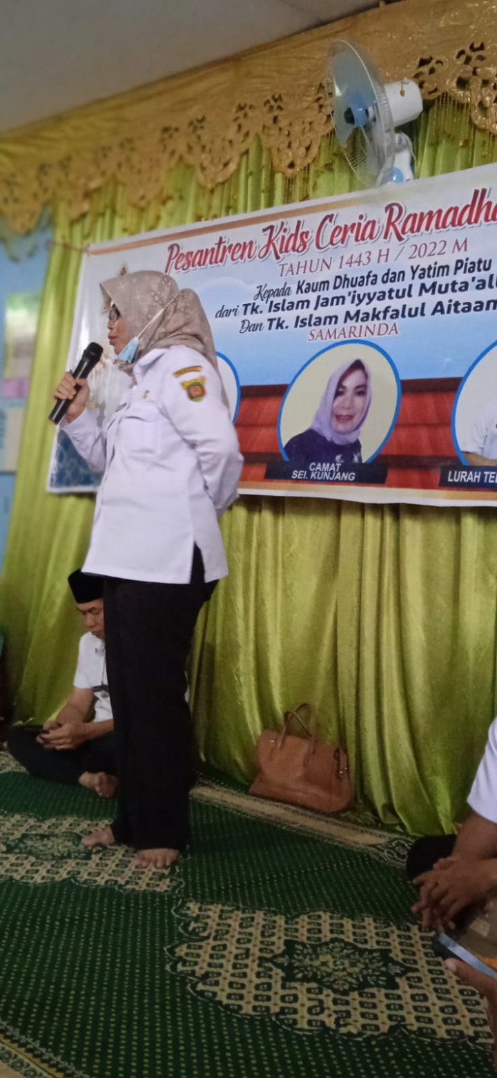 Rabu, 27 April 2022 menghadiri undangan berbagi dengan Dhuafa dan yatim piatu serta berbuka puasa bersama di TK Makfatul Aitaan