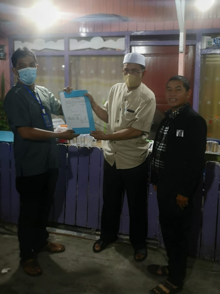 Selasa, 17 Mei 2022 meninjau kegiatan pemilihan Ketua RT.024 di Jalan Meranti