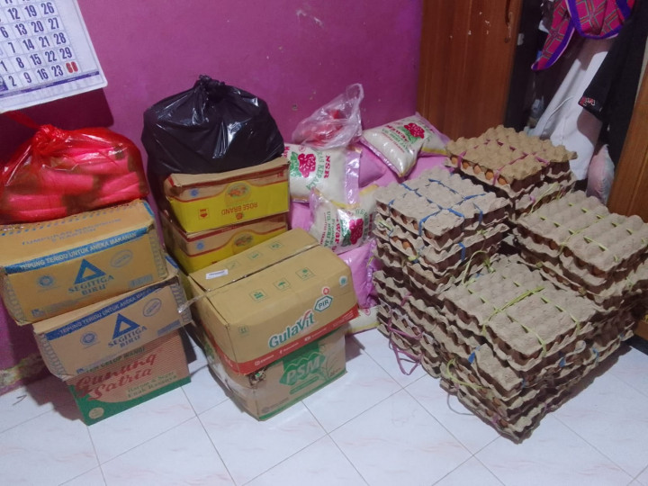 17 Juli 2022, #Probebaya pembagian program bantuan sembako di RT.010