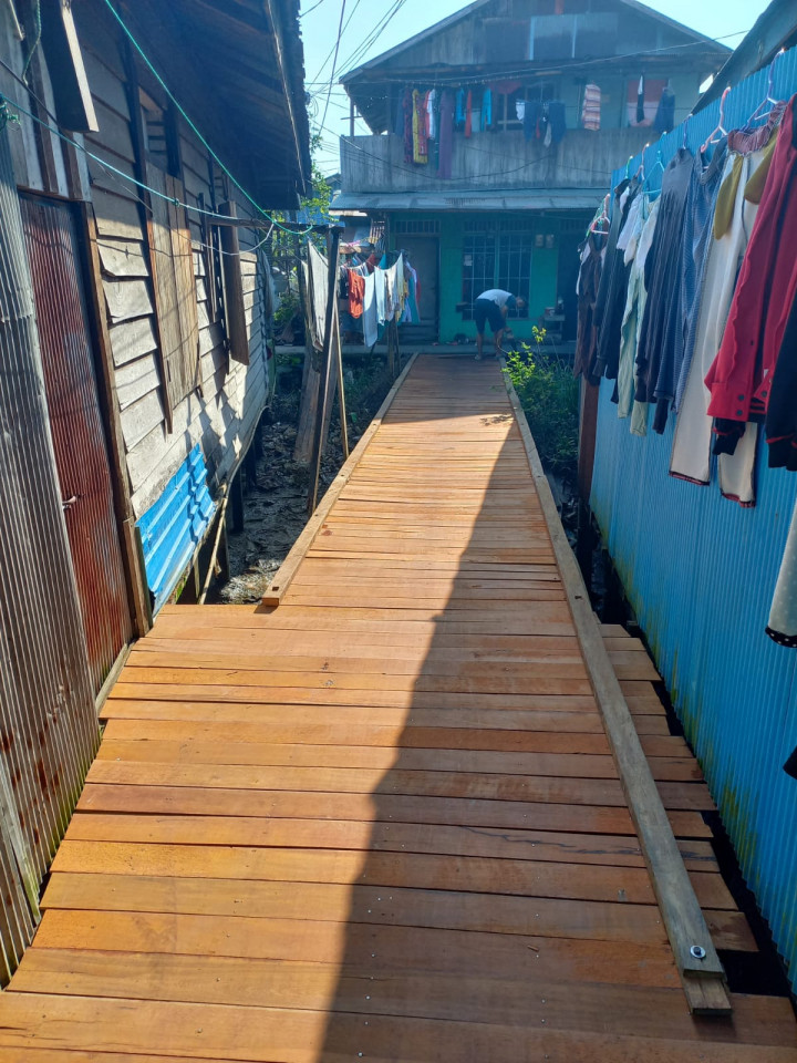 20 Juli 2022, #Probebaya rehab jembatan kayu ulin di RT.026, 030