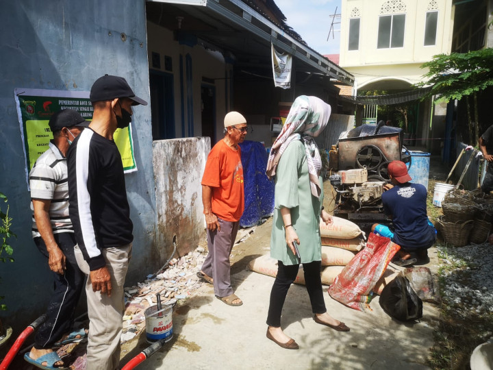 21 Juli 2022, #Probebaya semenisasi jalan di RT.027
