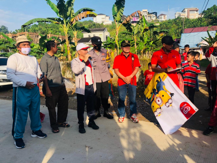 Minggu, 21 Agustus 2022 Jalan santai perayaan HUT RI ke 77 tahun 2022 di Jln. Kelapa Gading