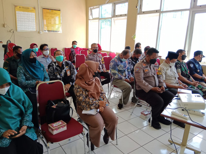 01 september 2022... Lurah Karang anyar menghadiri lokakarya yang diselenggarakan oleh upt puskesmas Wonorejo Samarinda