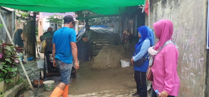 03 September 2022, #Probebaya kegiatan semenisasi jalan di RT.012, 047 dan peebaikan drainase di RT.007