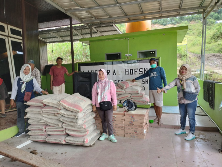 04 September 2022, #Probebaya Kegiatan Probebaya Pengecoran di mesjid Al-falaq Tengkawang dan pembongkaran keramik di langgar AlHousni Jl. Kelapa Gading RT 15 Pokmas Kelapa Gading