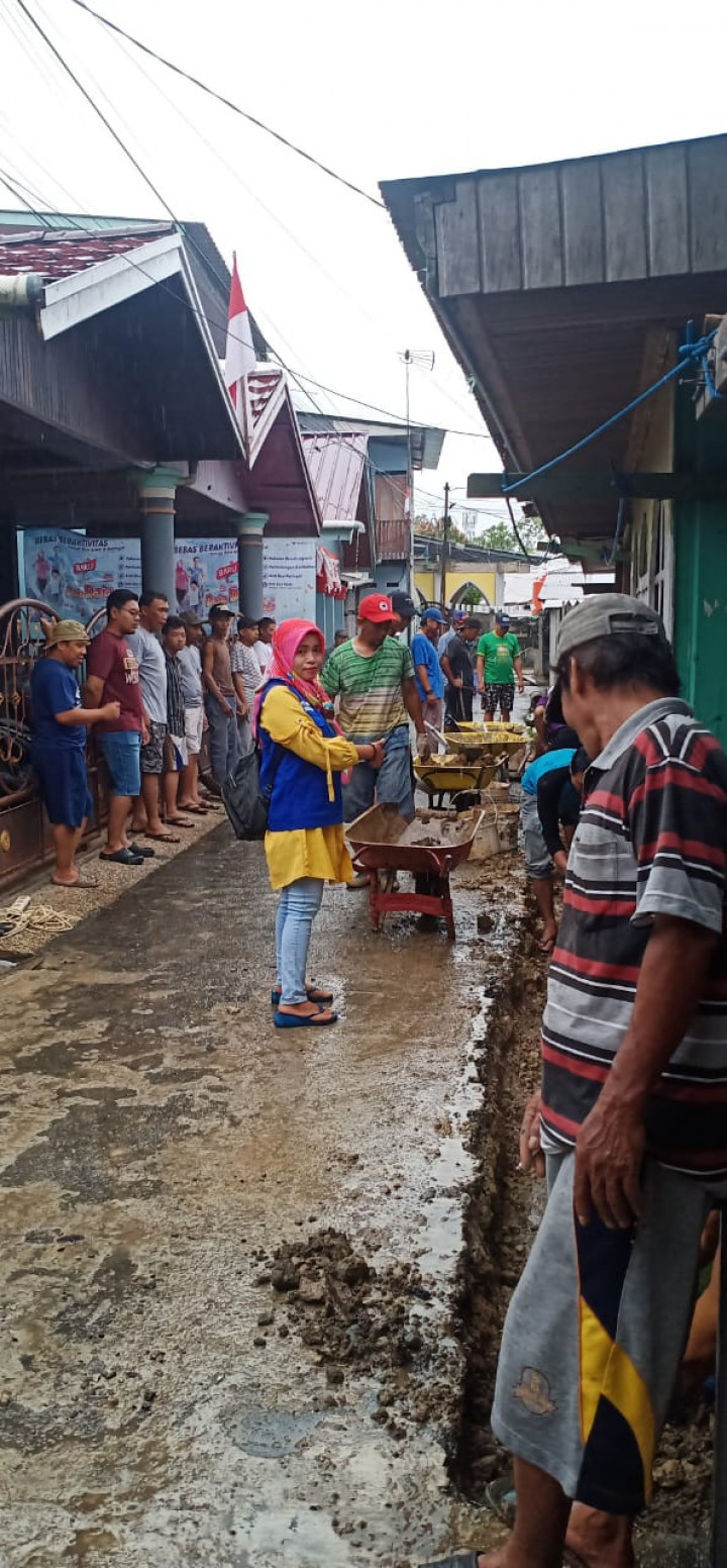 11 September 2022, #Probebaya Kegiatan perbaikan drainase jln Cendana gang 8 RT 09 pokmas Cendana