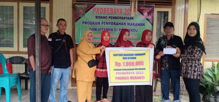 11 September 2022, #Probebaya Pemberian bantuan berupa uang pembelian makanan dan vitamin di Posyandu wilayah Pokmas Meranti