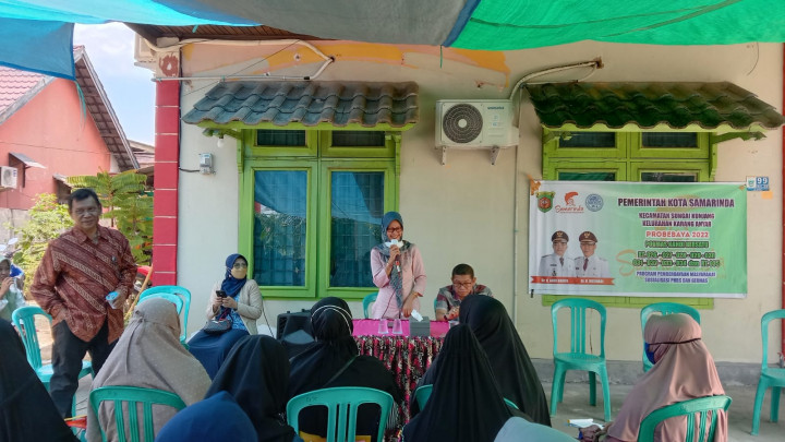 Sabtu, 17 September #Probebaya  Pokmas Kahoi Bersatu .Acara Sosialisasi KB Narkoba PHBS Germas dan  Dasawisma.