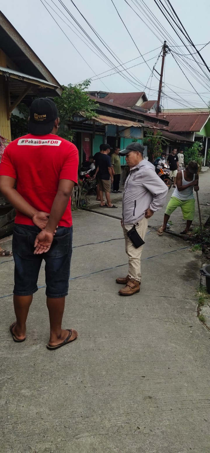 23 Oktober 2022, Kegiatan kerja bakti di Jalan Ulin RT. 027