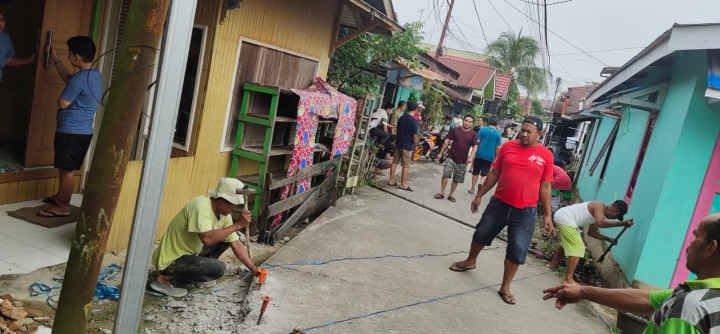 23 Oktober 2022, Kegiatan kerja bakti di Jalan Ulin RT. 027