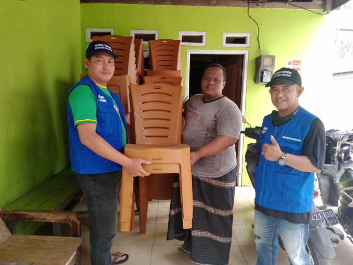 28 Oktober 2022, #probebaya pembagian APAR, seragam Dasawisma, Kipas Angin dan kursi untuk Rukun Kematian serta alat musik rebana di wilayah Pokmas Cendana, RT.003,004,005,006,007,008,009,010.
