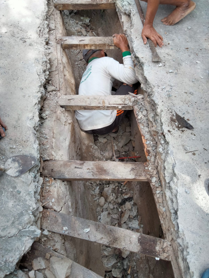20 November 2021, telah dilaksanakan kegiatan Gotong royong di Jalan Cendana Gang Amal RT.013 sebagai bagian dari kegiatan Probebaya