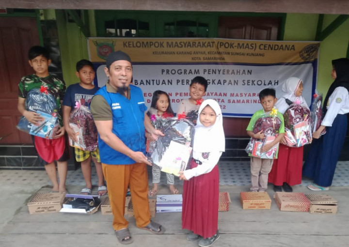 23 November 2022, penyerahan program bantuan perlengkapan sekolah di wilayah Pokmas Cendana yaitu di RT.003,004,009,010,012