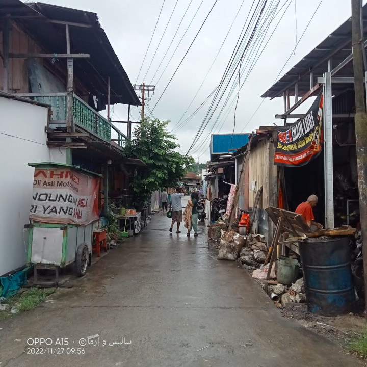Senin, 28 November 2022 Kegiatan Probebaya bidang Sapras yaitu Pembuatan gapura gg. 7 jalan ulin rt 26