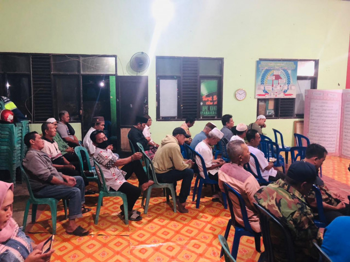Rabu, 04 Januari 2022, Rakor bersama RT-RT se Karang Anyar