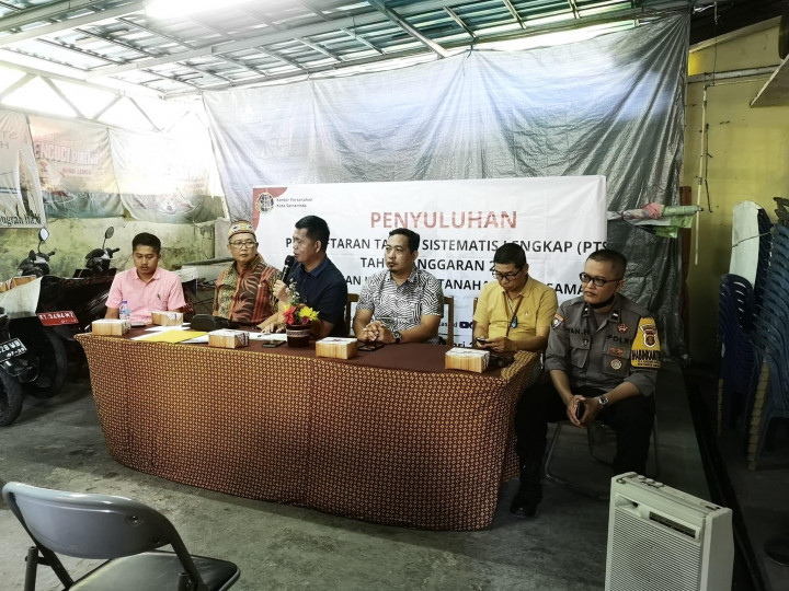Jumat, 10 Februari 2023.... Penyuluhan program PTSL tahun 2023-2024 oleh pihak BPN Samarinda yang didampingi pihak dari polresta Samarinda serta dihadiri oleh anggota DRR RI dari Komisi 2 dapil kaltim bpk. KH Aus Hidayat Nur