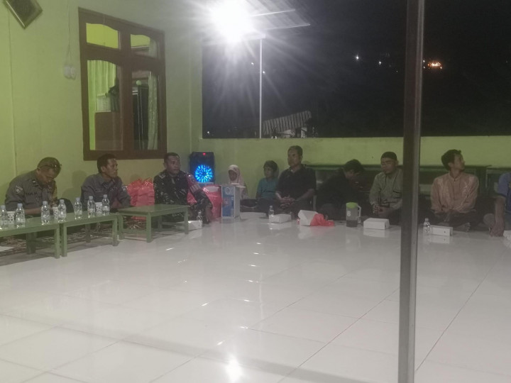 Jumat, 10 Februari 2023. Pemilihan Ketua RT 37 Kel. Karang Anyar masa periode 2023-2026  Selamat atas terpilihnya kembali bapak M. Tamrin sebagai ketua RT 37 yang dipilih secara aklamasi untuk masa periode 2023-2026