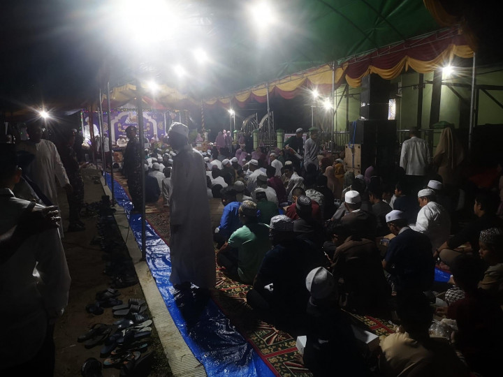 Senin 13 Februari 2023,  Tablig akbar memperingati isra miraj nabi Muhammad SAW serta haul guru sekumpul di masjid al ikhlas Jl. Kelapa gading RT 37 Kel. Karang Anyar