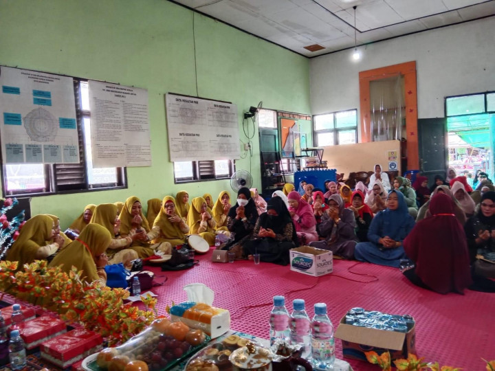 Sabtu, 18 Februari 2023 Kegiatan peringatan isra miraj nabi Muhammad SAW dan acara haul guru sekumpul yang diadakan majelis asyifa Kel. Karang Anyar di Balai LPM Kel. Karang Anyar