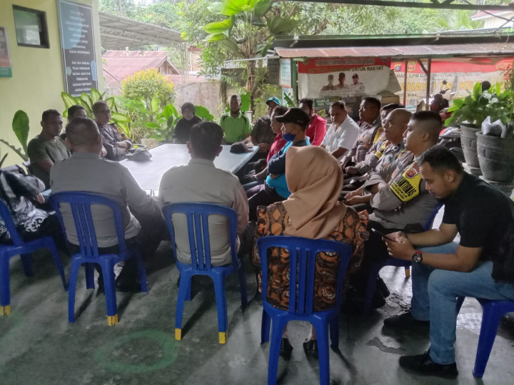 Kamis, 30 Maret 2023, Lurah mengikuti Kegiatan Tatap Muka Bersama Kapolsek Sungai Kunjang dan jajarannya di Kantor Kelurahan Karang Anyar