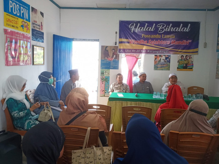 Kamis, 11 Mei 2023, Acara halal bi halal di posyandu lansia werdha sejahtera mandiri RT 20 Kel. Karang Anyar yang dihadiri oleh Lurah Karang Anyar