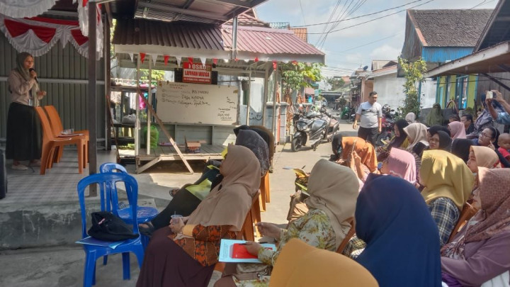 Kamis, 27 Juli 2023, kegiatan sosialisasi Dasawisma, Sosialisasi stunting di Pokmas Meranti RT.021